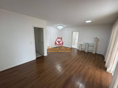 Apartamento, 3 quartos, 122 m² - Foto 2