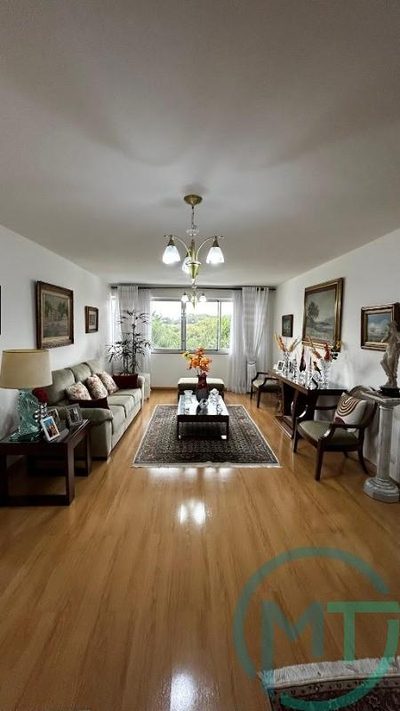 Apartamento, 3 quartos, 168 m² - Foto 1