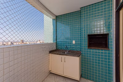 Apartamento, 3 quartos, 161 m² - Foto 1