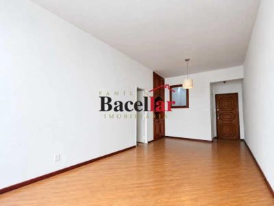 Apartamento, 2 quartos, 68 m² - Foto 2