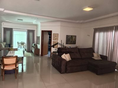 Casa, 3 quartos, 240 m² - Foto 1