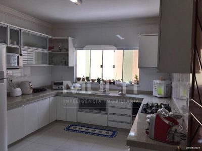 Casa, 4 quartos, 396 m² - Foto 4