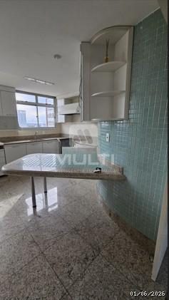 Cobertura, 3 quartos, 209 m² - Foto 4