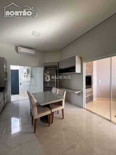 Casa, 2 quartos, 110 m² - Foto 3