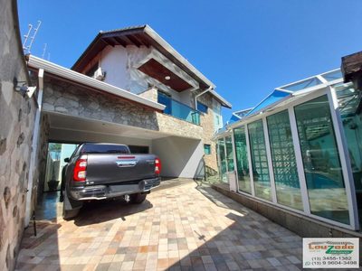 Sobrado, 4 quartos, 390 m² - Foto 1