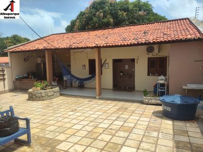 Casa, 2 quartos, 360 m² - Foto 1