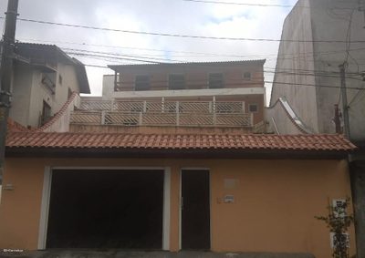 Sobrado, 3 quartos, 331 m² - Foto 1