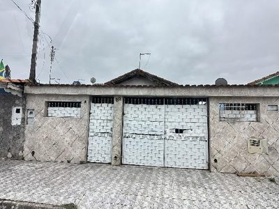 Casa, 2 quartos, 161 m² - Foto 1