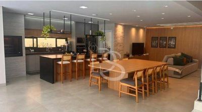 Sobrado, 3 quartos, 226 m² - Foto 4