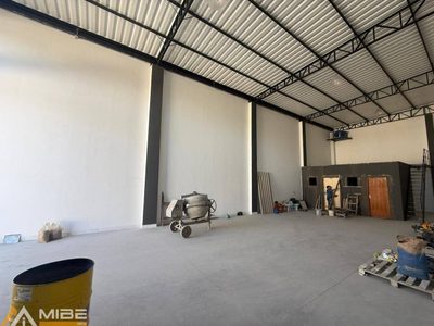 Depósito-Galpão, 270 m² - Foto 1
