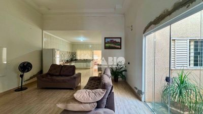 Casa, 3 quartos, 160 m² - Foto 1