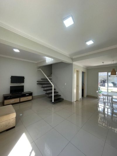 Casa, 3 quartos, 156 m² - Foto 2