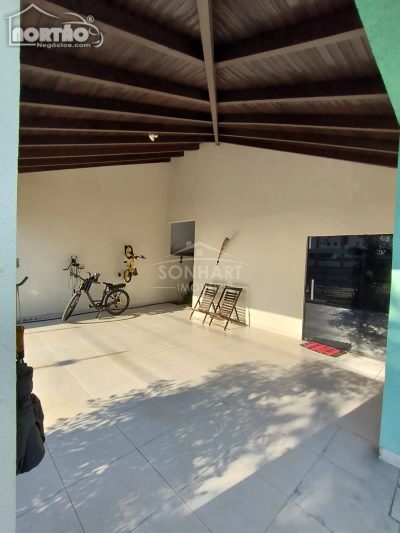 Casa, 3 quartos, 205 m² - Foto 2