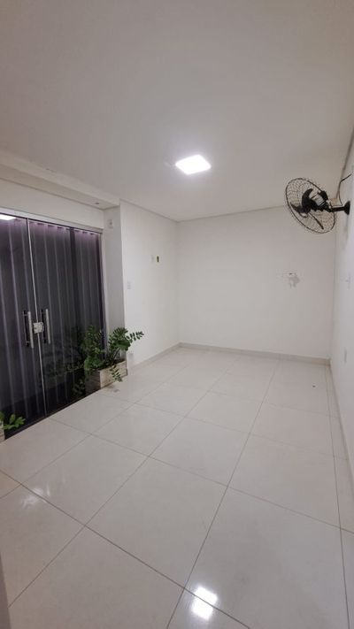 Casa, 2 quartos, 70 m² - Foto 1