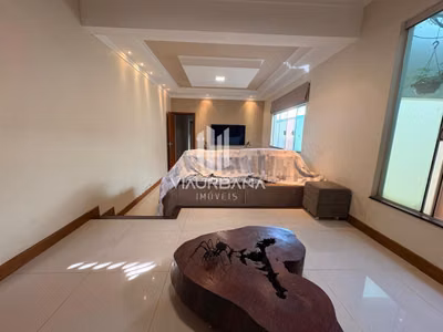 Casa, 2 quartos, 160 m² - Foto 1