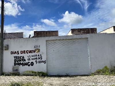 Casa, 2 quartos, 150 m² - Foto 1