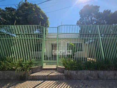 Casa, 4 quartos, 268 m² - Foto 3
