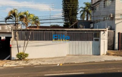 Prédio Inteiro - Foto 1