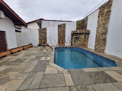 Casa, 4 quartos, 180 m² - Foto 2