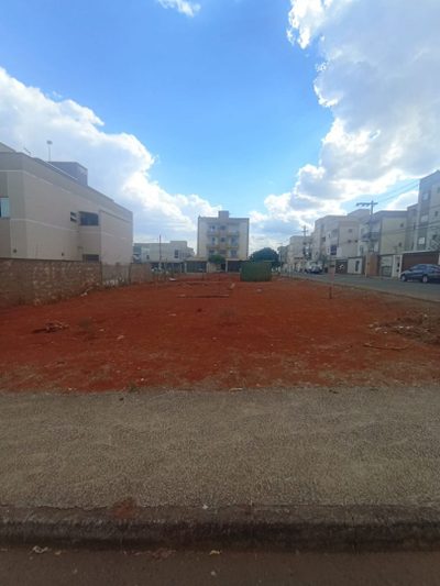 Terreno, 366 m² - Foto 1