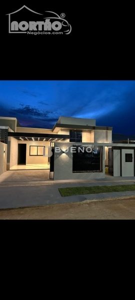 Casa, 3 quartos, 117 m² - Foto 1