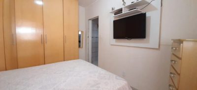 Casa, 4 quartos, 198 m² - Foto 1