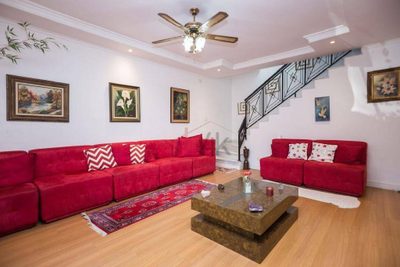 Casa, 3 quartos, 220 m² - Foto 2