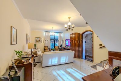 Casa, 3 quartos, 204 m² - Foto 1