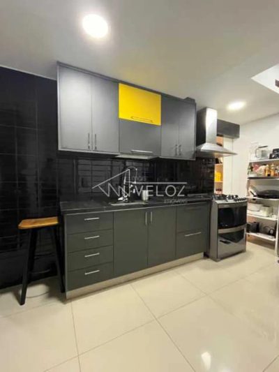 Apartamento, 3 quartos, 100 m² - Foto 1
