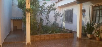 Casa, 2 quartos, 300 m² - Foto 2