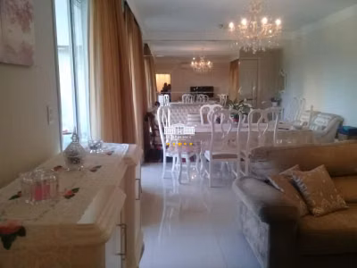 Apartamento, 3 quartos, 192 m² - Foto 1