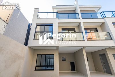Casa, 4 quartos, 140 m² - Foto 1