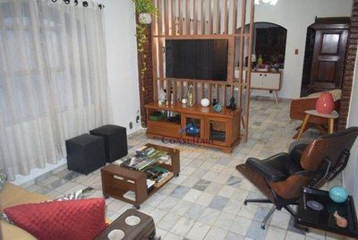 Casa, 3 quartos, 254 m² - Foto 1