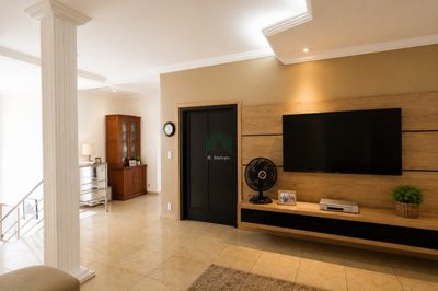 Casa, 8 quartos, 570 m² - Foto 2