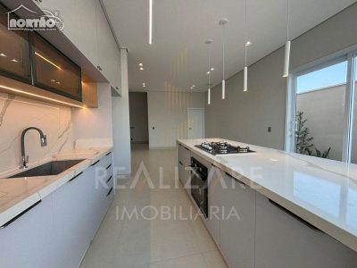 Casa, 1 quarto, 170 m² - Foto 4