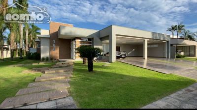 Casa, 636 m² - Foto 1