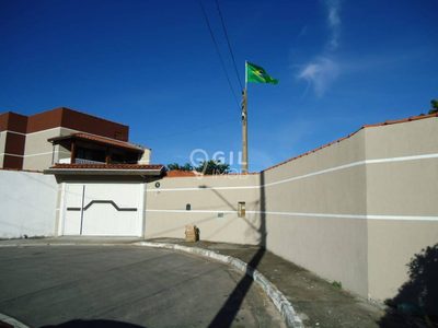 Sobrado, 3 quartos, 200 m² - Foto 1