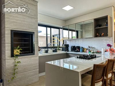 Casa, 1 quarto, 214 m² - Foto 4