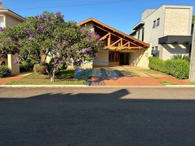 Casa, 3 quartos, 302 m² - Foto 2