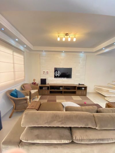 Casa, 3 quartos, 141 m² - Foto 2