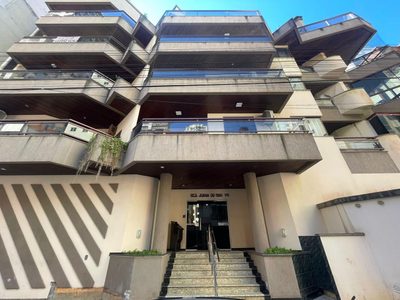 Apartamento, 3 quartos, 121 m² - Foto 1