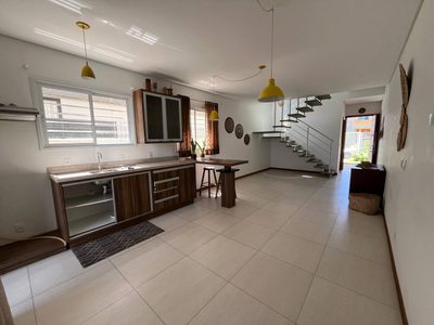 Casa, 3 quartos, 127 m² - Foto 1