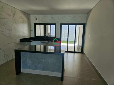 Casa, 3 quartos, 184 m² - Foto 2