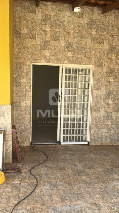 Casa, 2 quartos, 82 m² - Foto 1