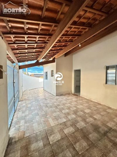 Casa, 3 quartos, 65 m² - Foto 1