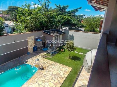 Casa, 4 quartos, 350 m² - Foto 1