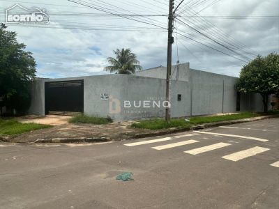 Casa, 3 quartos, 385 m² - Foto 1