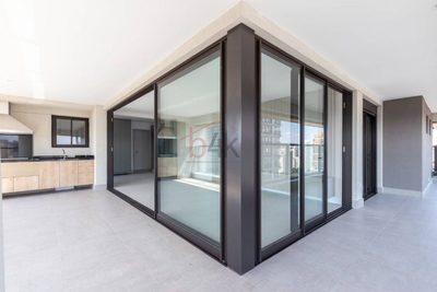 Apartamento, 3 quartos, 153 m² - Foto 1