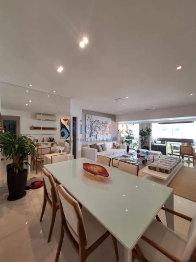 Apartamento, 3 quartos, 132 m² - Foto 1