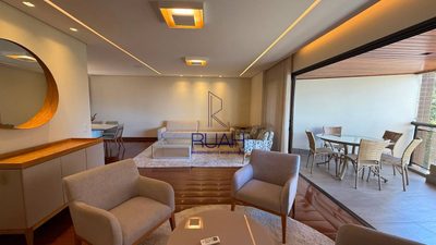 Apartamento, 3 quartos, 231 m² - Foto 1